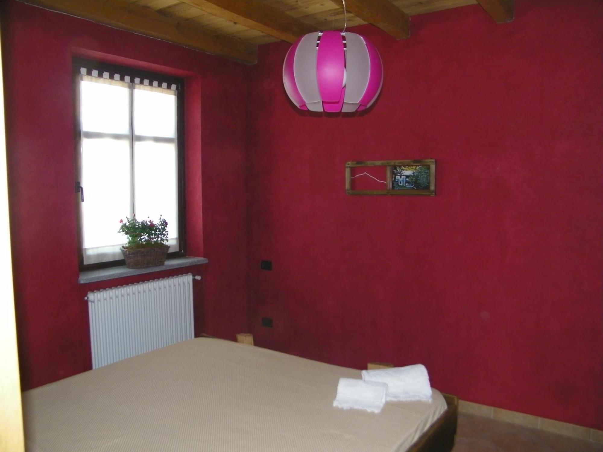 Ciabot Besimauda Bed and Breakfast Peveragno Eksteriør billede